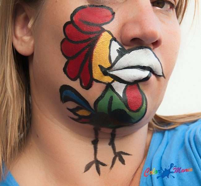 Kukori arcfestés, Hoppál Éva
